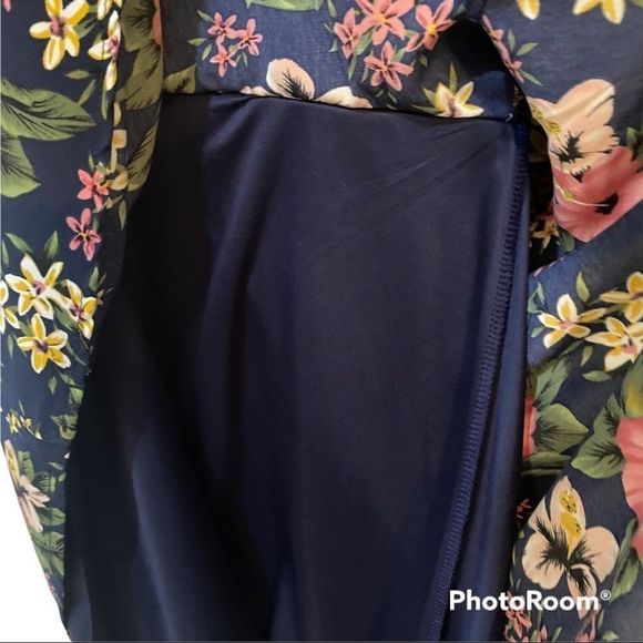 Jella Couture Floral dress - Picture 8 of 9